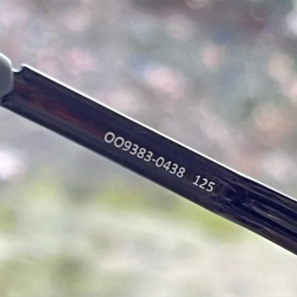 Oakley Vibrant Purple Sunglasses - Picture 5 of 13